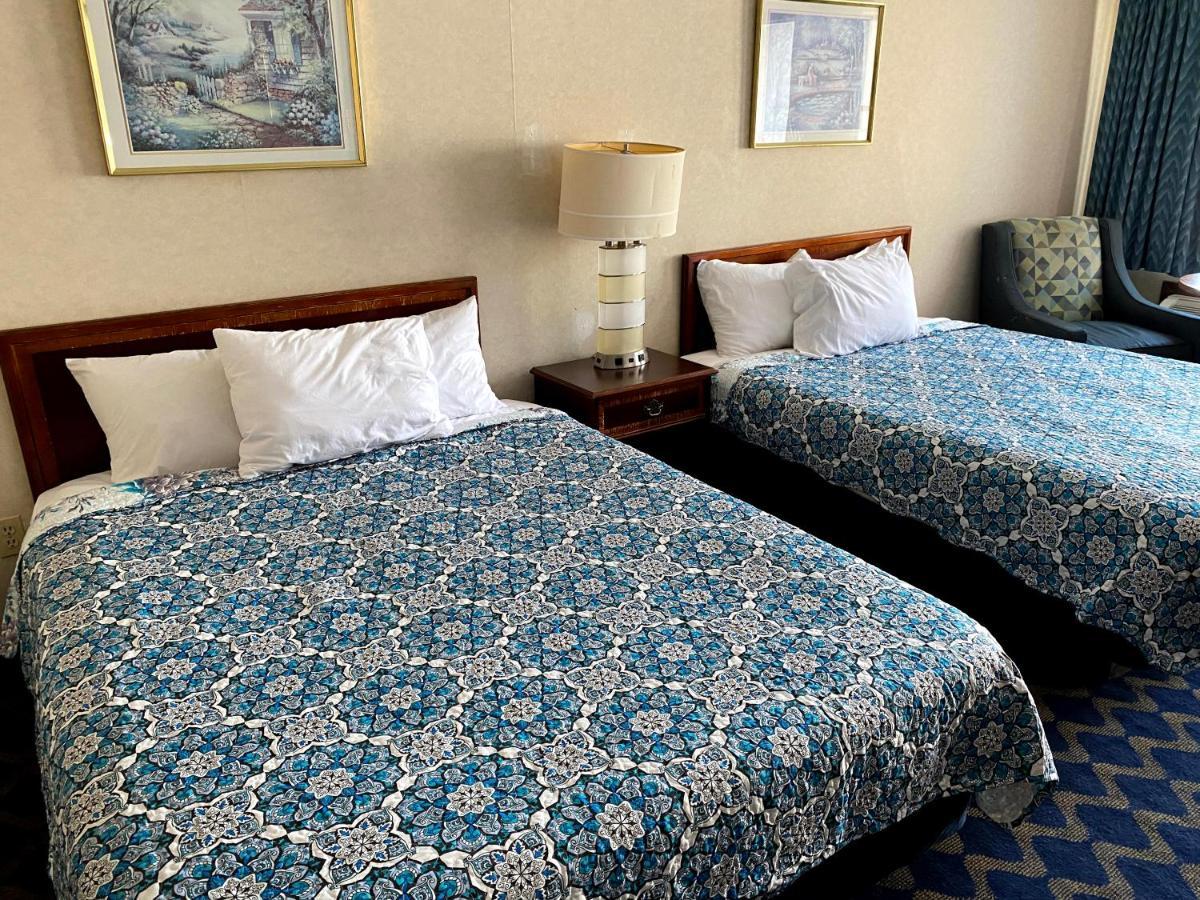Economy Lodge 682 Main St Sturbridge Ngoại thất bức ảnh
