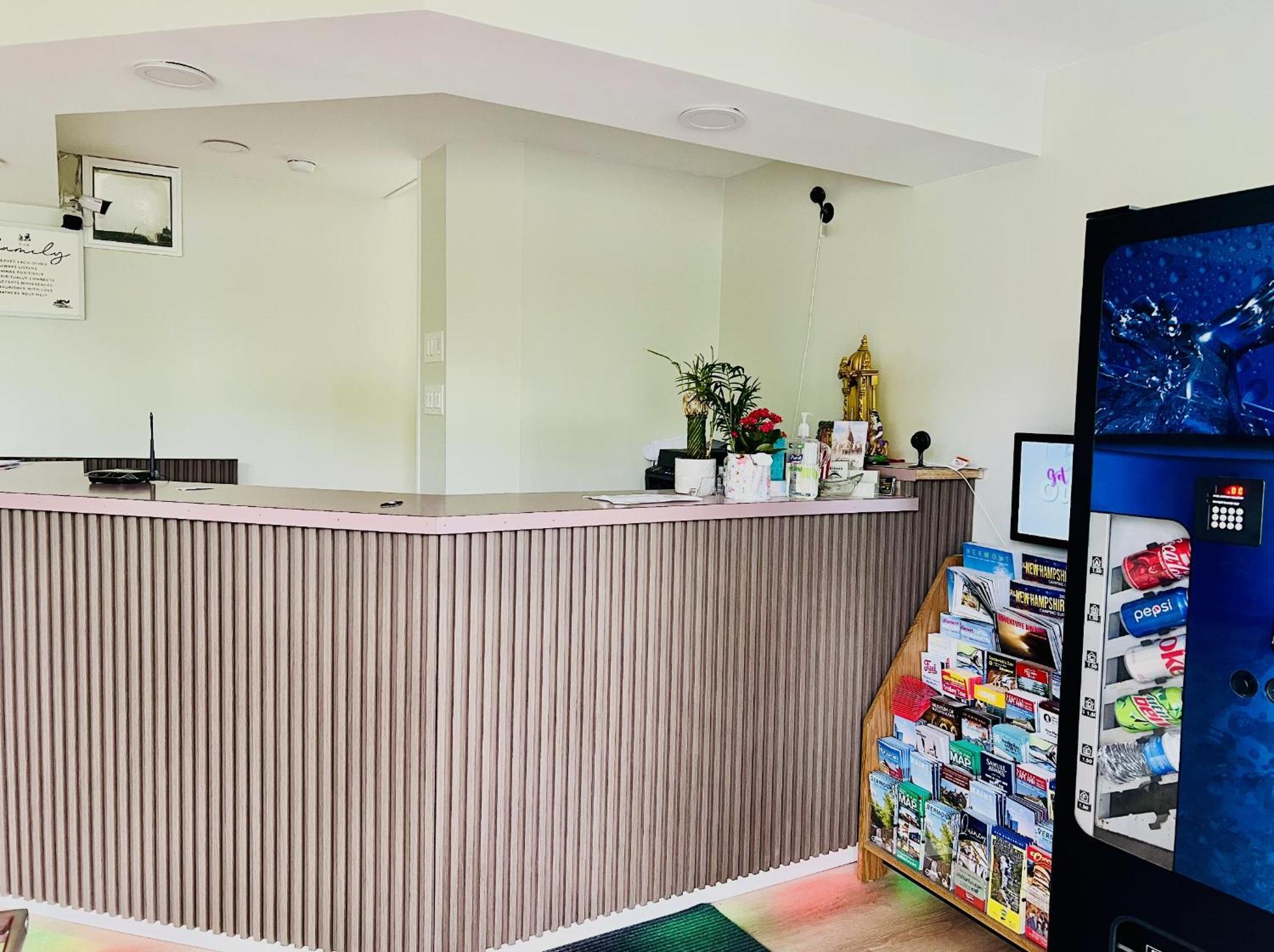 Economy Lodge 682 Main St Sturbridge Ngoại thất bức ảnh