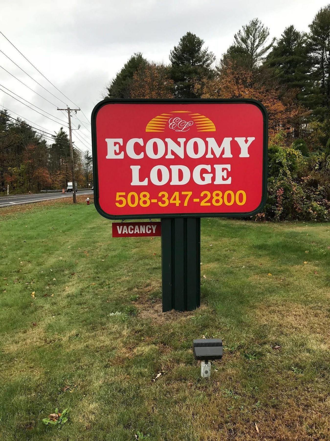 Economy Lodge 682 Main St Sturbridge Ngoại thất bức ảnh
